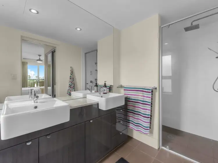 Fifth view of Homely unit listing, 1704/67 Linton Street, Kangaroo Point QLD 4169