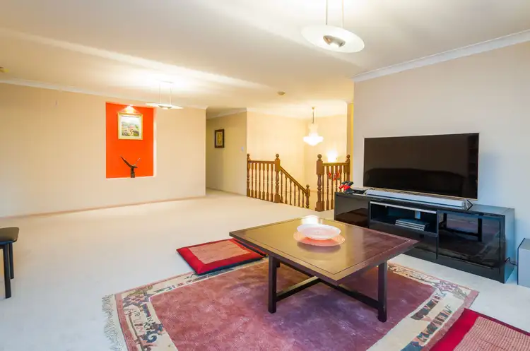 Sixth view of Homely house listing, 6 Picardie Close, Mansfield QLD 4122