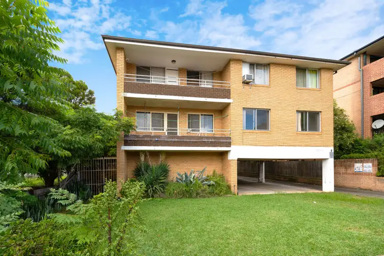 6/7 York Street, Fairfield NSW 2165