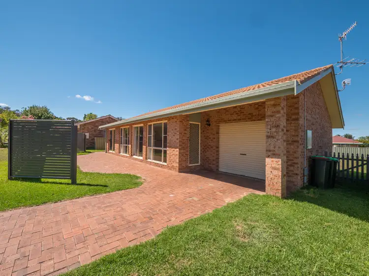Main view of Homely house listing, 10 Hunt Avenue, Armidale NSW 2350