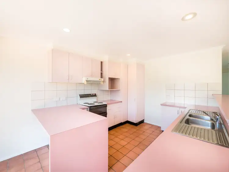 Third view of Homely house listing, 10 Hunt Avenue, Armidale NSW 2350