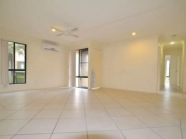 Fourth view of Homely unit listing, 4/24 Amsonia Court, Arundel QLD 4214
