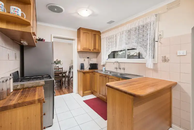 Fifth view of Homely house listing, 40 Cumberland Crescent, Thomastown VIC 3074