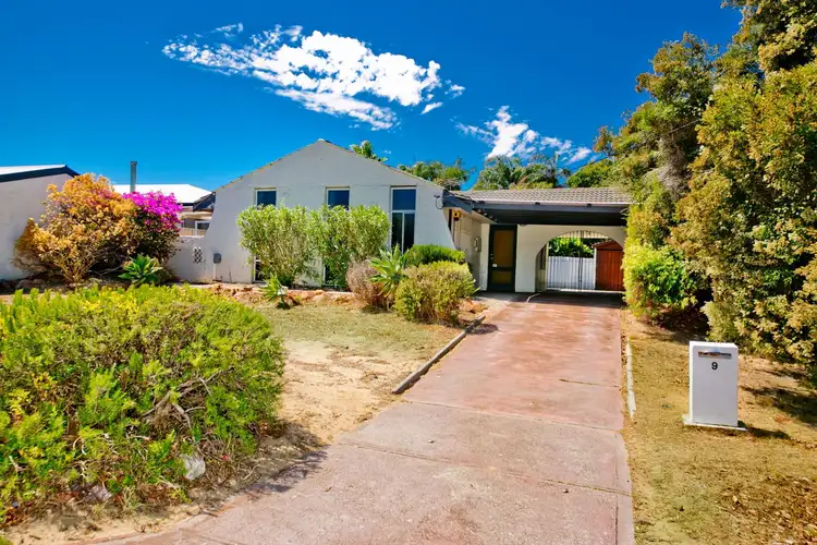 Second view of Homely house listing, 9 Glenunga Way, Craigie WA 6025
