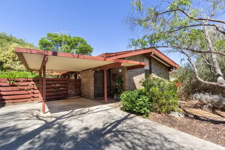 4 Stratford Place, Kingsley WA 6026