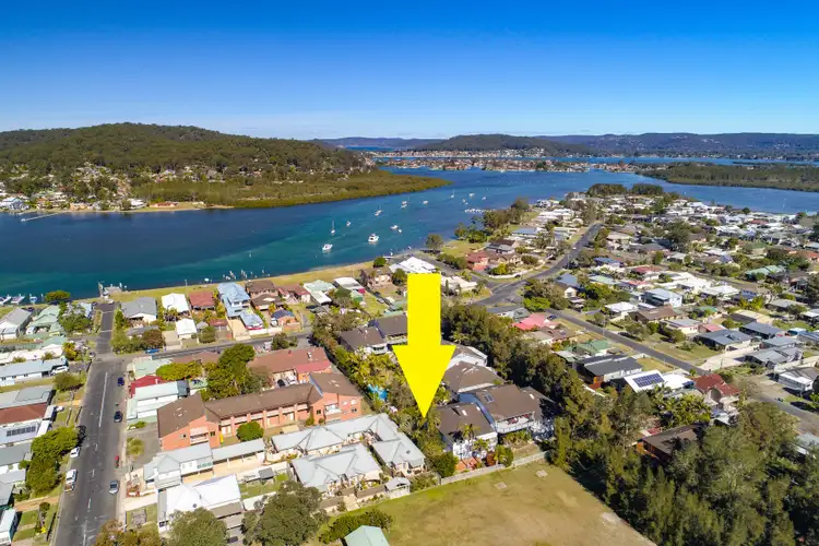 Second view of Homely house listing, 9/28 Paringa Avenue, Davistown NSW 2251