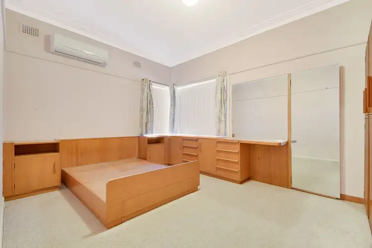 Fifth view of Homely house listing, 10 Ronald Street, Campbelltown NSW 2560