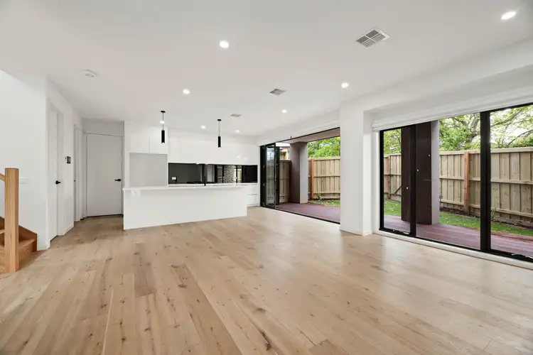 Main view of Homely townhouse listing, 1/5 Chaplin Court, Templestowe VIC 3106