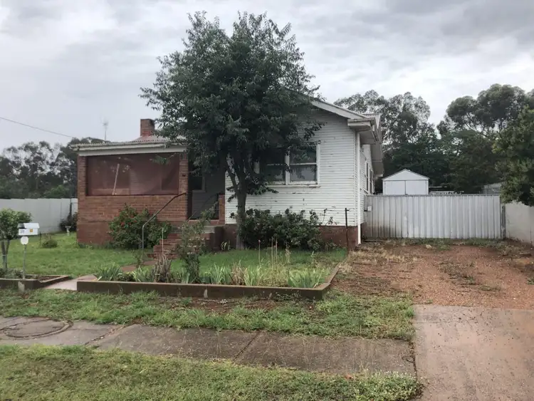 Main view of Homely house listing, 33 Caswell Street, Peak Hill NSW 2869