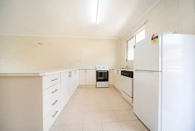 Second view of Homely unit listing, 10/14 Island Drive, Cannonvale QLD 4802