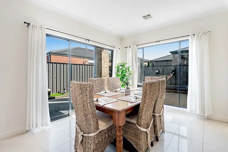 Seventh view of Homely house listing, 27 Dempster Drive, Craigieburn VIC 3064