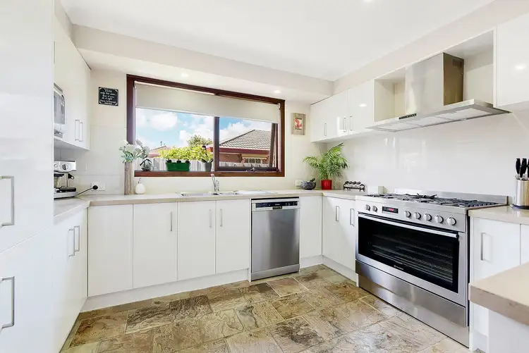 Sixth view of Homely house listing, 5 Strathavan Drive, Berwick VIC 3806