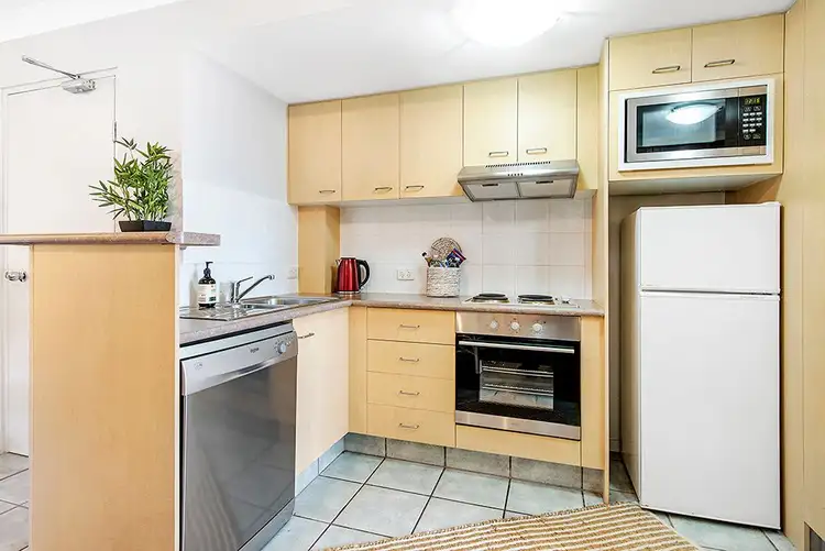 Fifth view of Homely apartment listing, 4/40-44 Ventura Road, Mermaid Beach QLD 4218