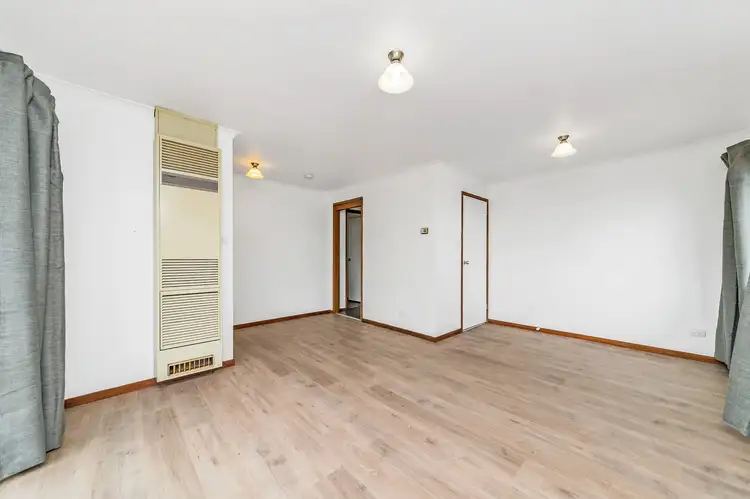 Fifth view of Homely house listing, 4 Swan Place, Queanbeyan NSW 2620