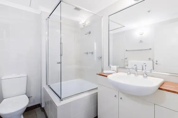 Fifth view of Homely apartment listing, 606/1 - 3 Hosking Place, Sydney NSW 2000