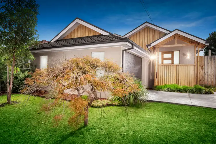 Main view of Homely unit listing, 1/32 Helen Road, Ferntree Gully VIC 3156