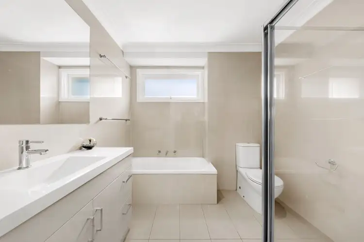 Fifth view of Homely unit listing, 1/32 Helen Road, Ferntree Gully VIC 3156