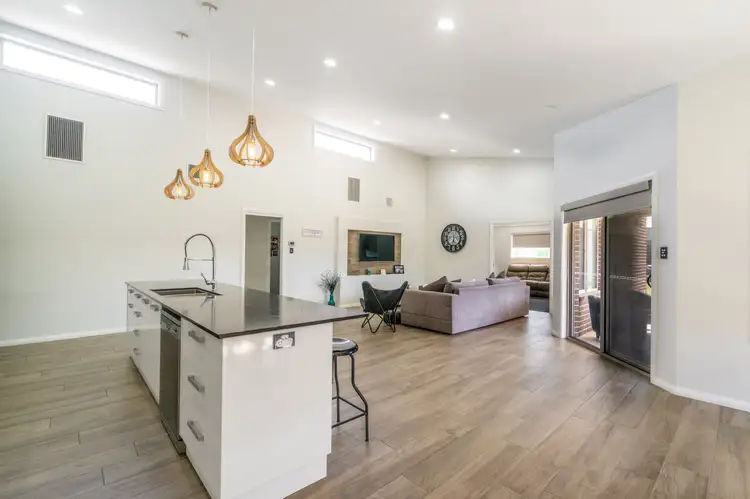 Fifth view of Homely house listing, 6 Eddy Court, Dubbo NSW 2830