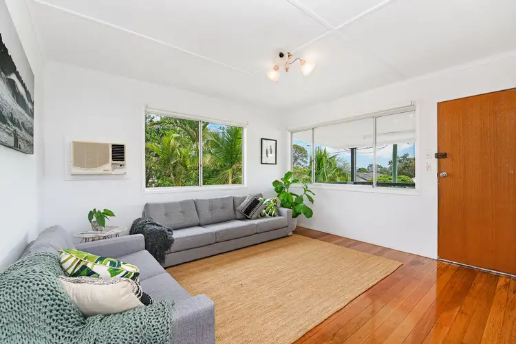 240 Scarborough Road, Scarborough QLD 4020