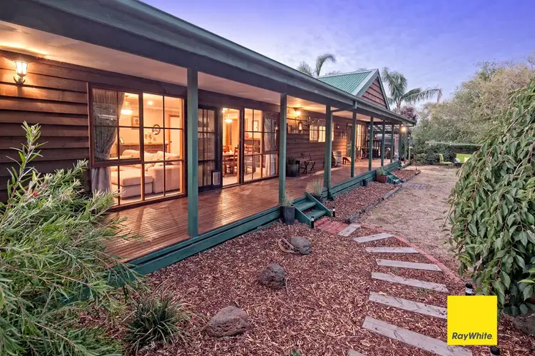 2 Miriam Court, Somerville VIC 3912