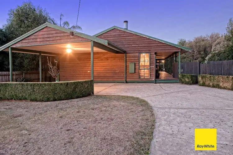 Second view of Homely house listing, 2 Miriam Court, Somerville VIC 3912