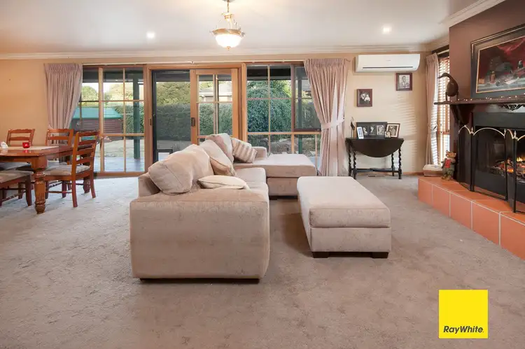 Fourth view of Homely house listing, 2 Miriam Court, Somerville VIC 3912