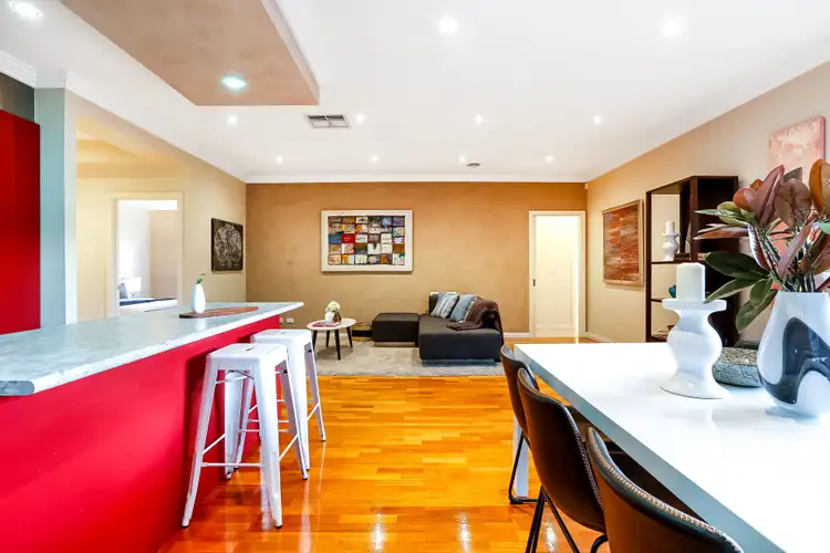 Sixth view of Homely house listing, 4 Amalfi Court, Roxburgh Park VIC 3064