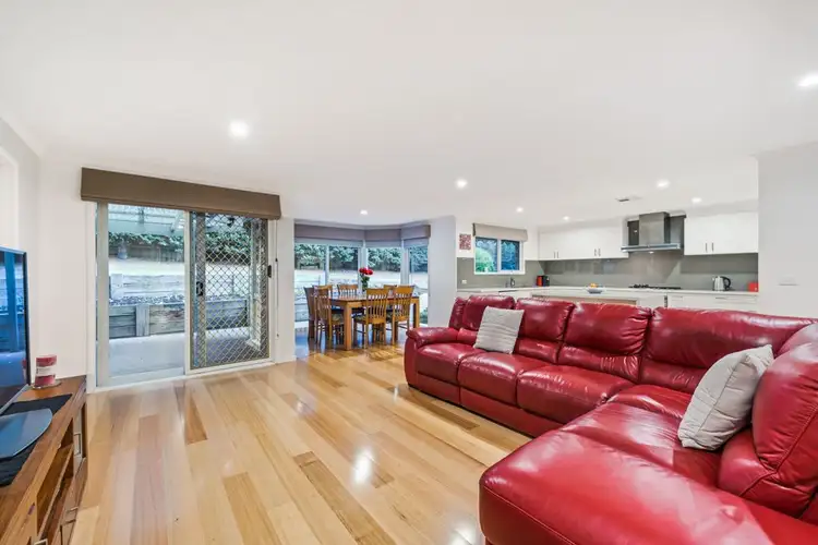 7 Liberty Court, Saint Helena VIC 3088