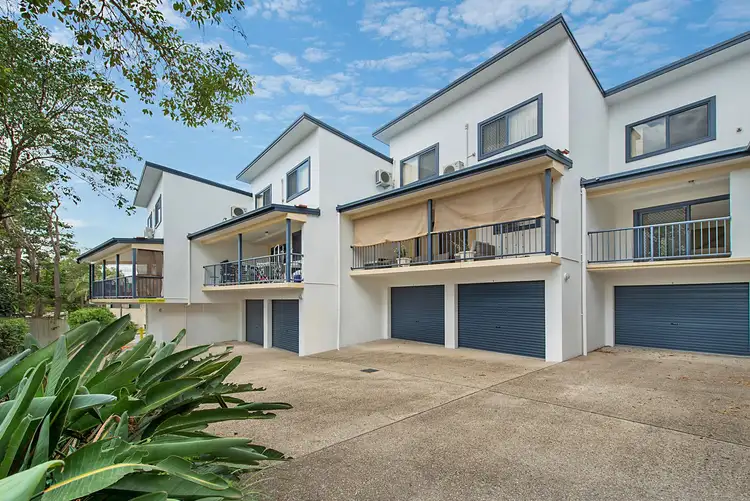 Main view of Homely unit listing, 4/9 Freda Street, Upper Mount Gravatt QLD 4122