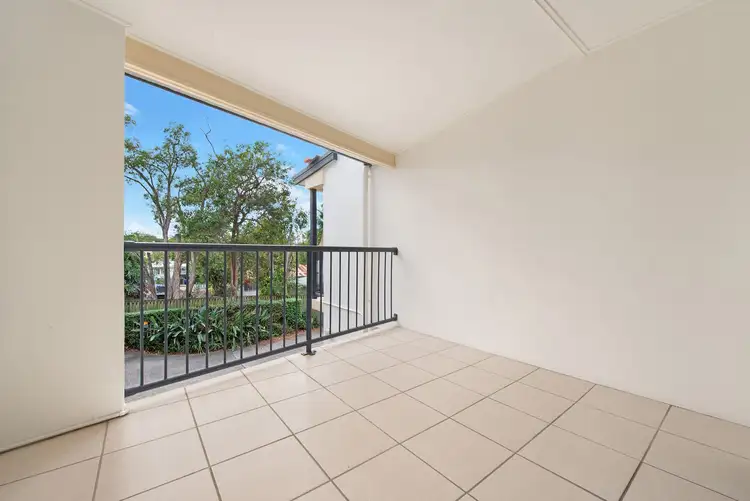 Fifth view of Homely unit listing, 4/9 Freda Street, Upper Mount Gravatt QLD 4122