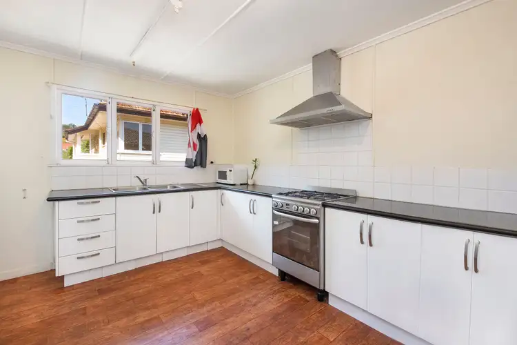 Fourth view of Homely house listing, 142 Mount Gravatt Capalaba Road, Upper Mount Gravatt QLD 4122