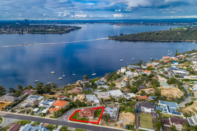 Main view of Homely house listing, 2 Saunders Street, Mosman Park WA 6012