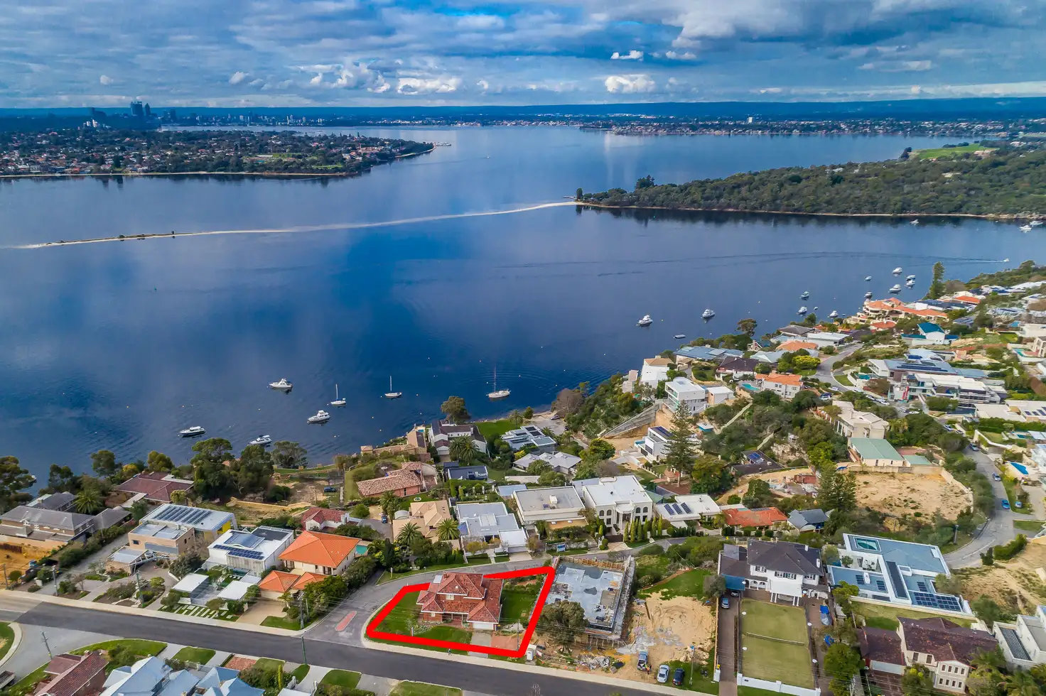 Main view of Homely house listing, 2 Saunders Street, Mosman Park WA 6012
