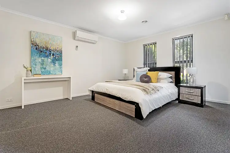 Fourth view of Homely house listing, 8 Eastwood Place, Craigieburn VIC 3064