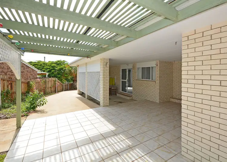 Second view of Homely house listing, 4 Diana Place, Urangan QLD 4655