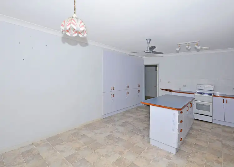 Fifth view of Homely house listing, 4 Diana Place, Urangan QLD 4655