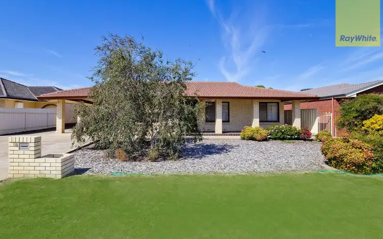 18 Chatswood Crescent, Kidman Park SA 5025