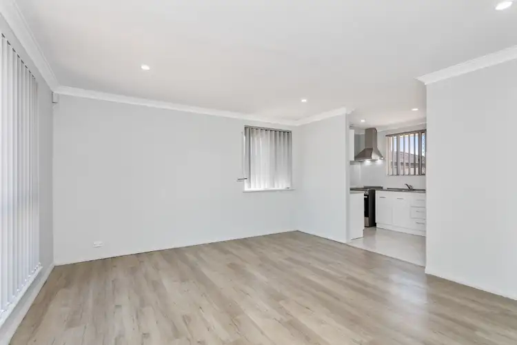 11 Thorley Way, Lockridge WA 6054
