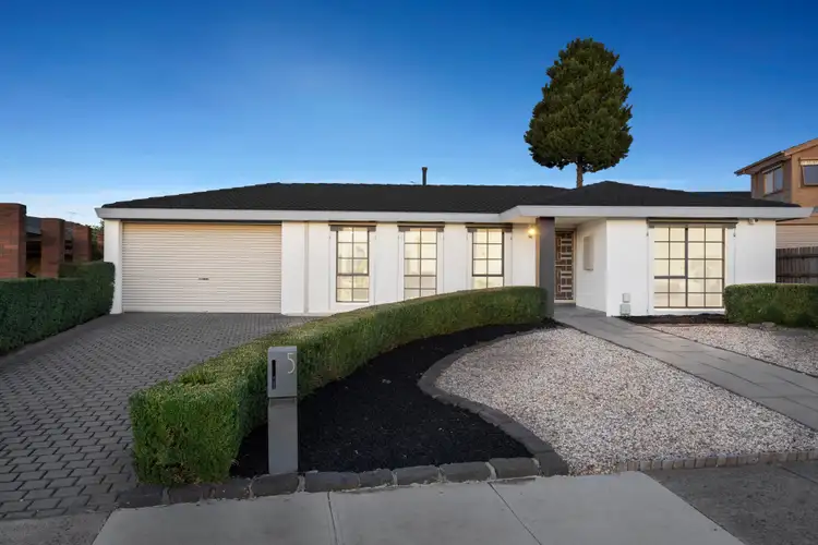 Sixth view of Homely house listing, 5 Veronica Crescent, Mill Park VIC 3082
