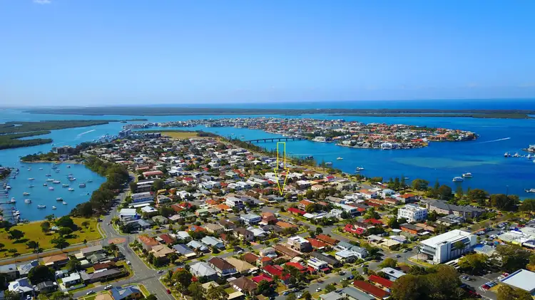 15 Abalone Avenue, Paradise Point QLD 4216