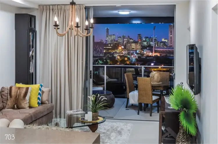 703/159 Logan Road, Woolloongabba QLD 4102