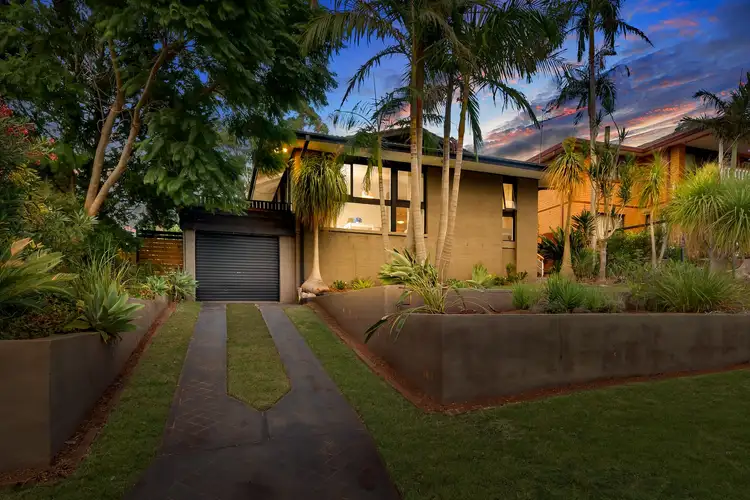 27 Pine Avenue, Bradbury NSW 2560