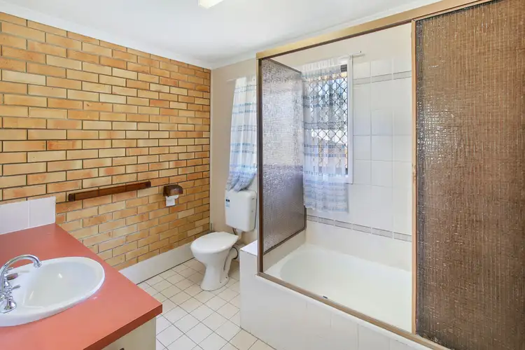 Sixth view of Homely unit listing, 4/16 Aragorn Street, Maroochydore QLD 4558