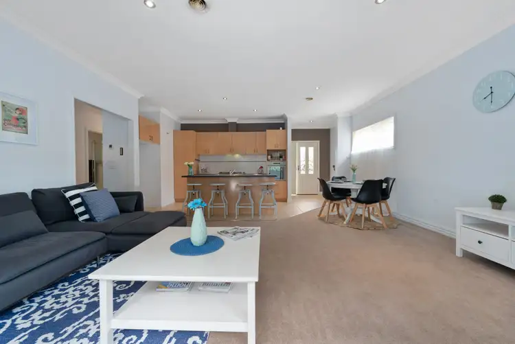 6/51 Mountain View Road, Kilsyth VIC 3137