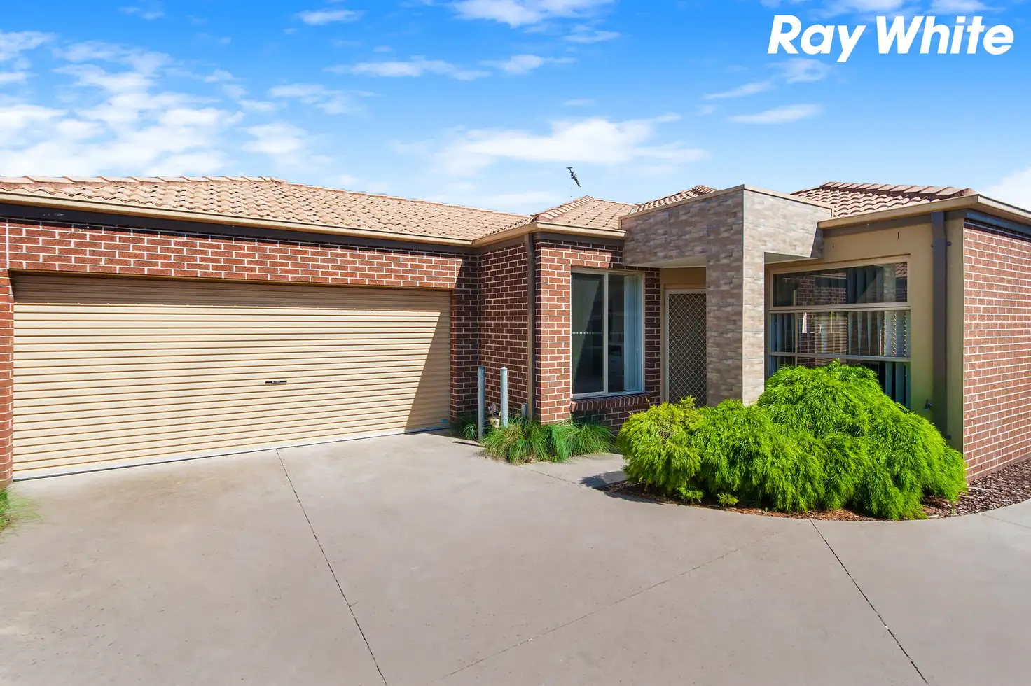 Main view of Homely unit listing, 5/1 Walnut Way, Pakenham VIC 3810