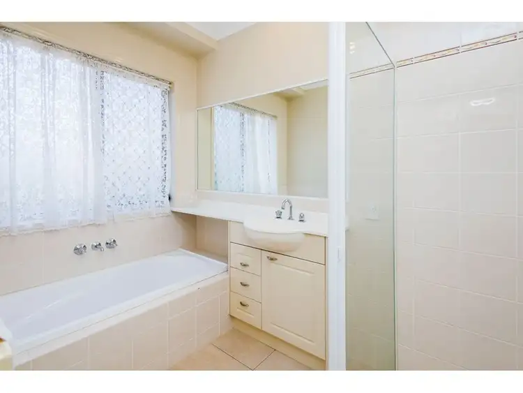 Seventh view of Homely house listing, 7 Dorval Close, Mansfield QLD 4122