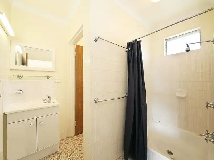 Fifth view of Homely unit listing, 3 & 4/86 Upper Lancaster Road, Ascot QLD 4007