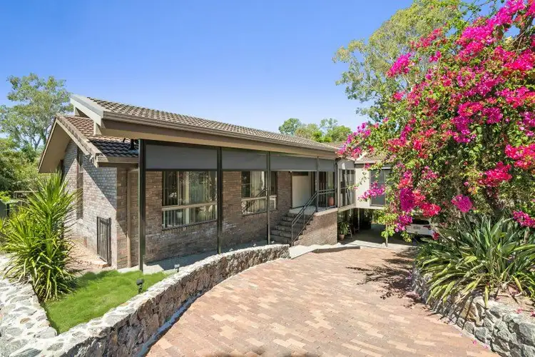 15 Mondra Street, Kenmore Hills QLD 4069