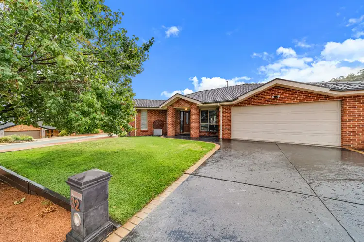 32 Wittunga Crescent, Banks ACT 2906