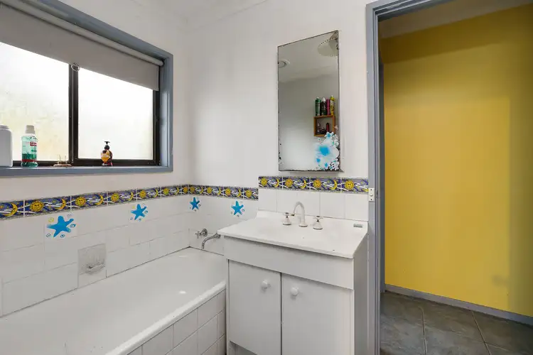 Fifth view of Homely house listing, 11 Horne Square, Corio VIC 3214